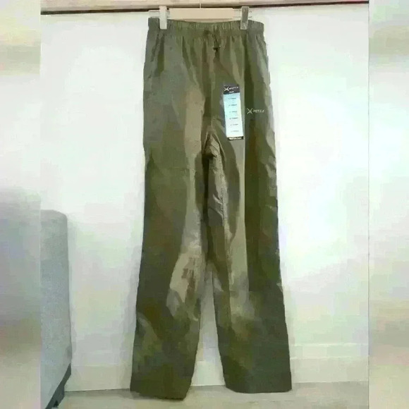 ARCTIX | Men's Olive Storm Rain Packable Lightweight Pants - Picture 4 of 10